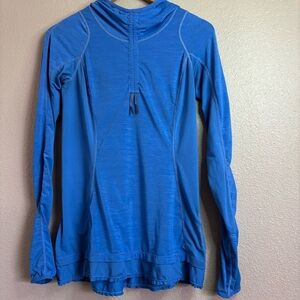 Lululemon Run: In The Sun Pullover Porcelain size 4 Lightweight and breathable